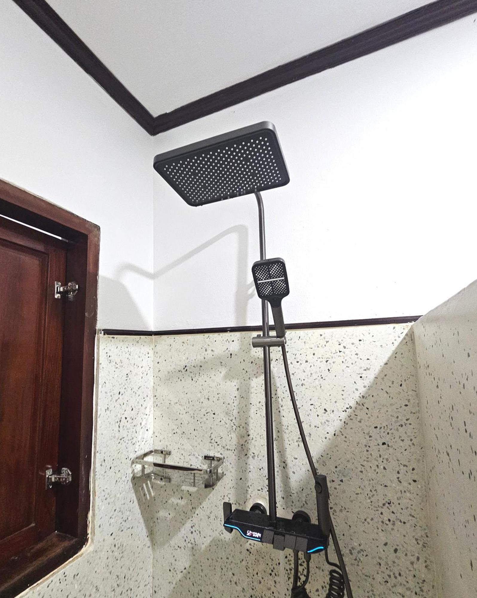 Win Hotel Vang Vieng Bagian luar foto